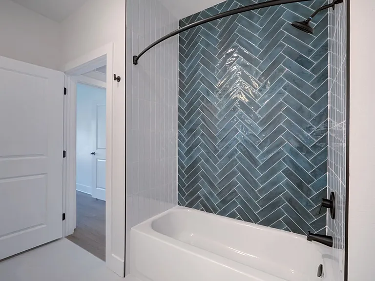 3000 Duval St #105 — Photo 14