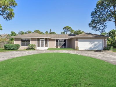102 SE Crosspoint Drive, Port Saint Lucie, FL, 34983
