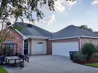 1713 E John Alan St, Gonzales, LA 70737