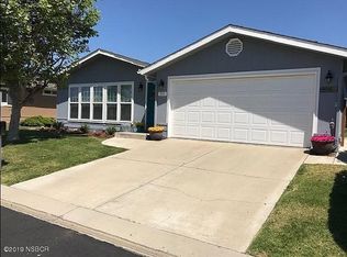 911 N Ridge View Dr, Santa Maria, CA 93455