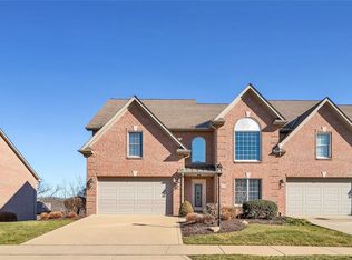 1523 Staunton Dr, Coraopolis, PA