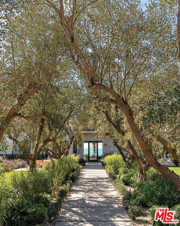 ひー 29754 Baden Pl, Malibu, CA 90265 | MLS #25616621 | Zillow