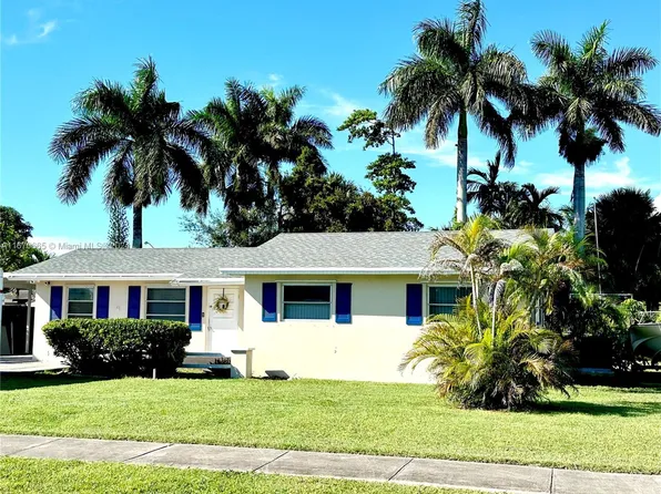 365 NW 16th St, Homestead, FL 33030