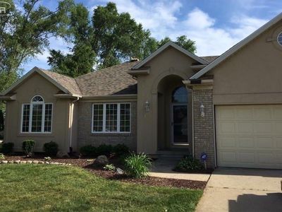 2449 Fenton Creek Ct, Fenton, MI, 48430