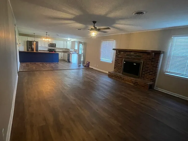11324 Rineyville Rd — Photo 16