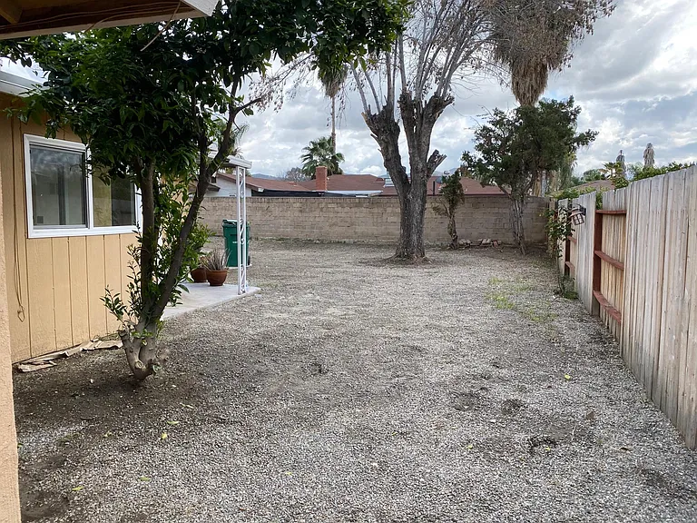 41693 Royal Palm Dr — Photo 22