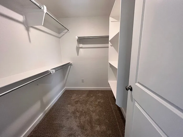 3207 Abbeville Ave — Photo 6