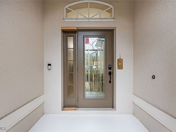 4th image of 13340 Hampton Park Ct