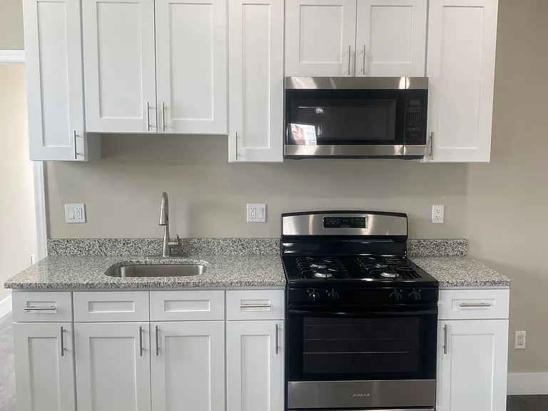 546 W Olney Ave #2 — Photo 1