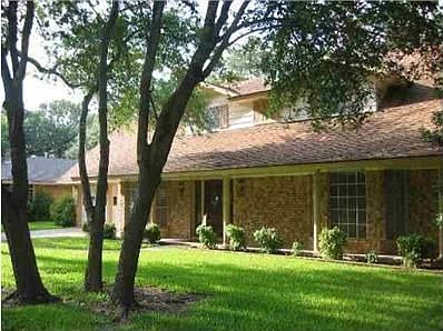 1st image of 727 Firefly Dr