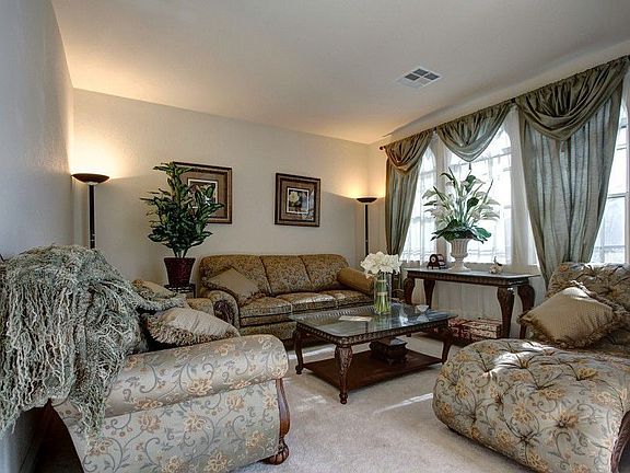 5th image of 5208 Hackberry Hill Ave