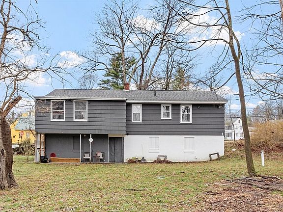 3rd image of 184 Fitchburg Rd