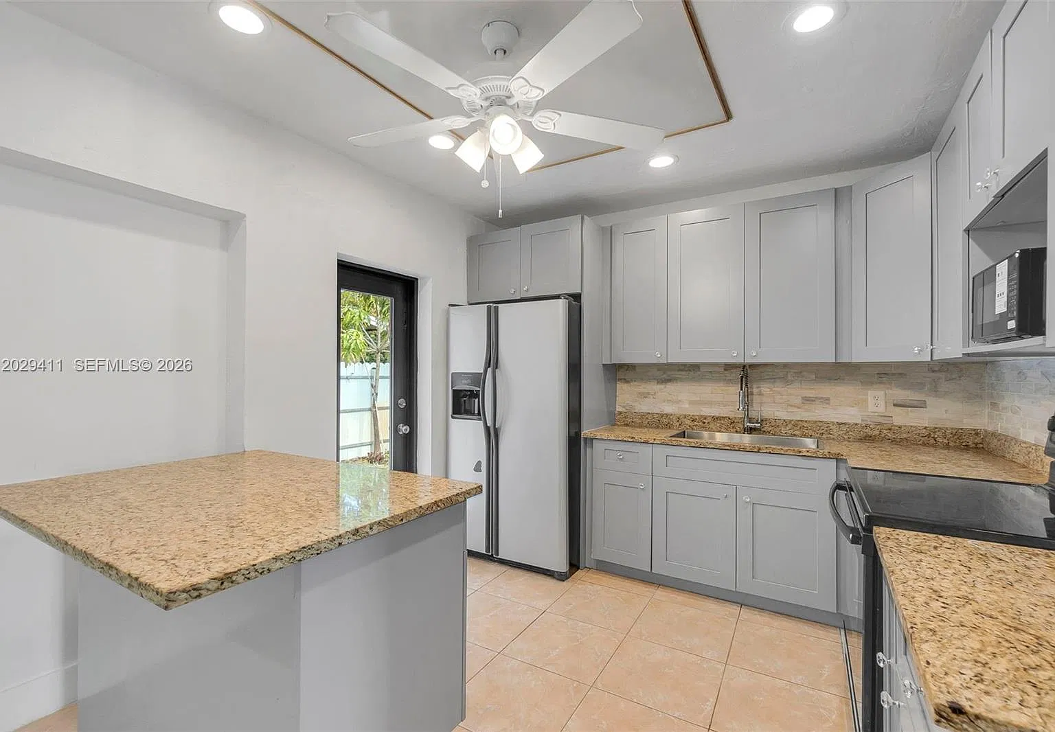 SW 20th St, Miramar — Photo 4