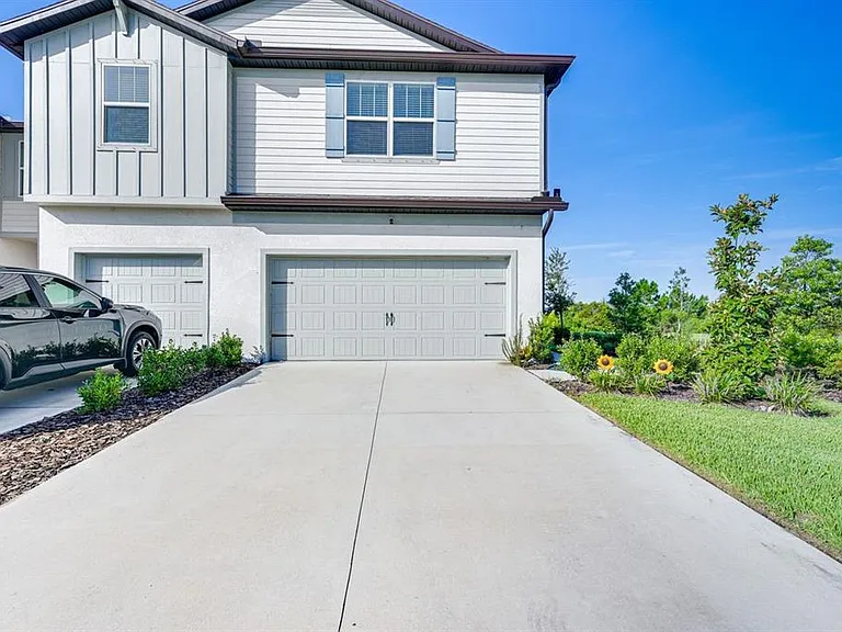 5443 Elmview Xing — Photo 30