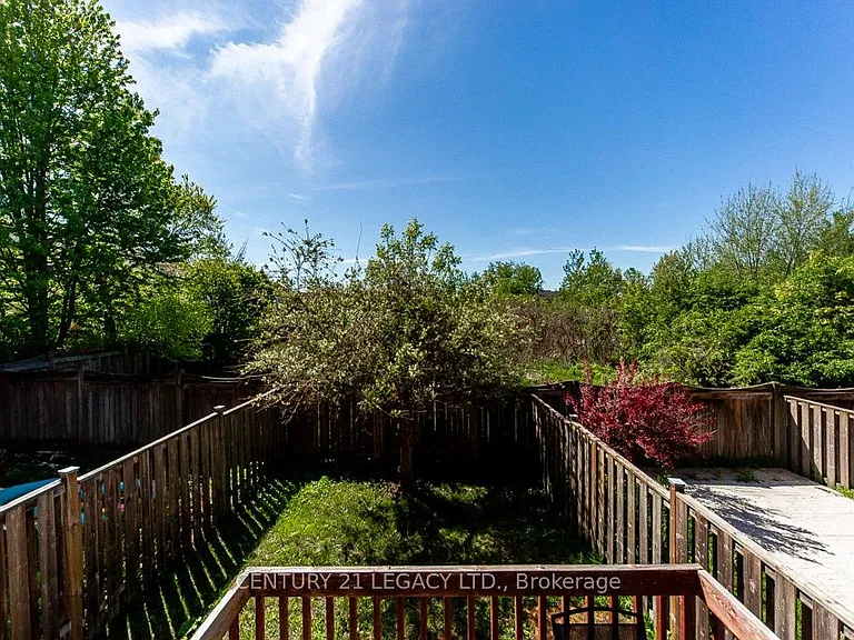 44 Tincomb Cres — Photo 36