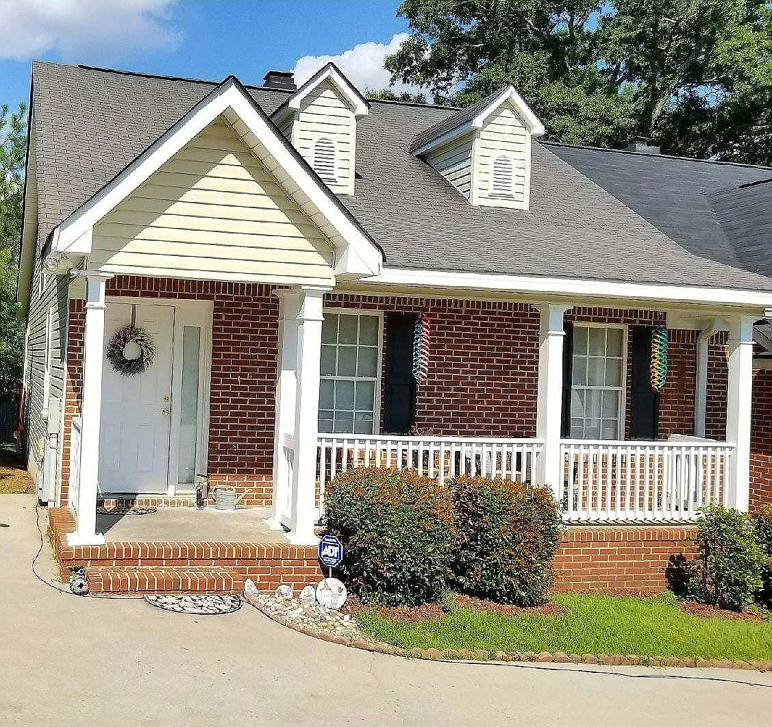 2 bed, 1297 sqft, $1,150 — Photo 1