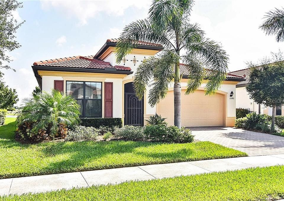 1st image of 23763 Waverly Cir