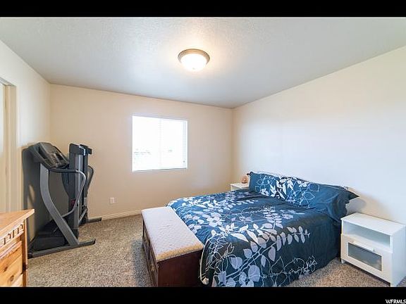 4th image of 343 W Lariat Blvd
