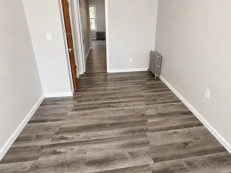 2012 Greene Ave #2D — Photo 3