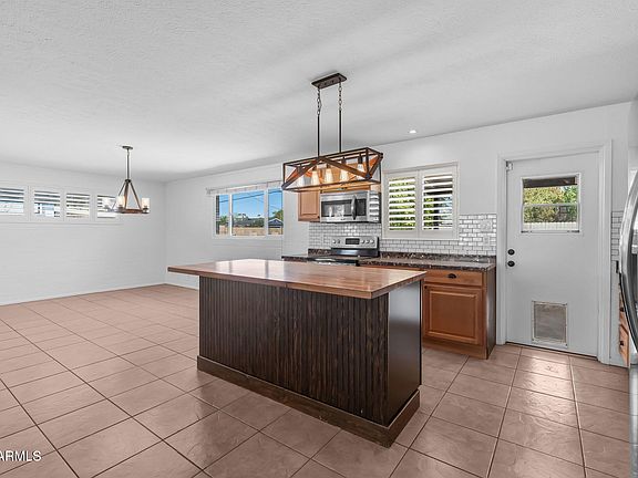 5th image of 7830 E BELLEVIEW Street