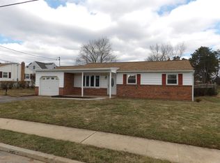 55 Newlon Rd, Dover, PA 17315