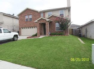 744 Vista Verde Dr, Fort Worth, TX 76120