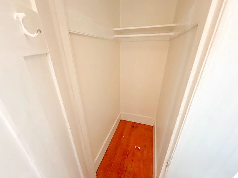 1539 Encinal Ave #12 — Photo 10