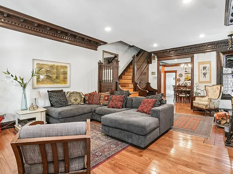 4646 Hazel Ave — Photo 6