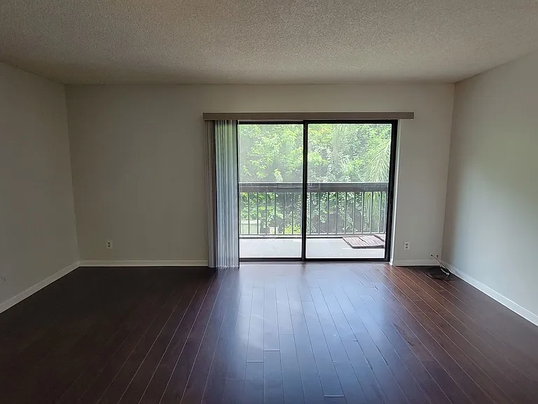 1950 N Congress Ave #206 — Photo 7