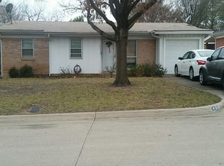 873 Jerry Ln, Bedford, TX 76022