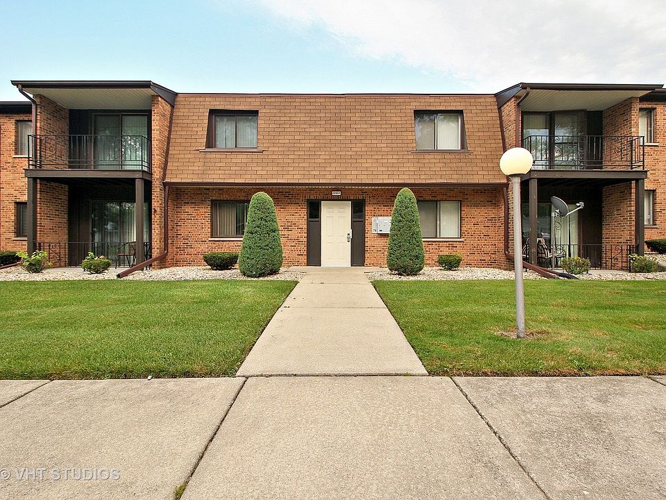 1st image of 22457 Pleasant Dr APT 15