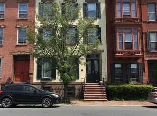 114 3rd St, Troy, NY 12180