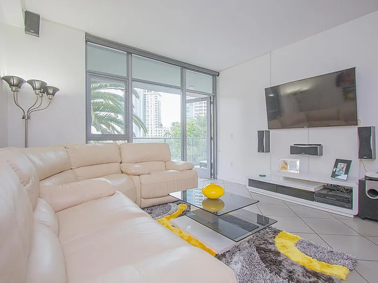 1441 9th Ave #206 — Photo 3