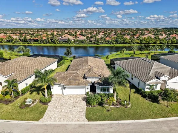 28191 Captiva Shell LOOP, BONITA SPRINGS, FL 34135