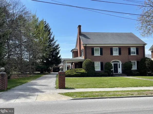 206 Eichelberger St, Hanover, PA 17331