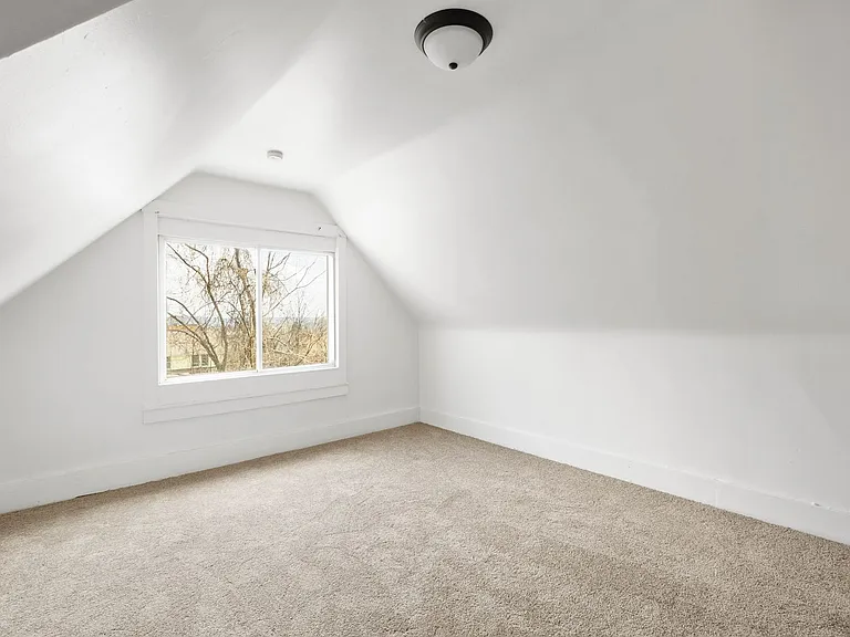 7542 Ormond Street — Photo 16