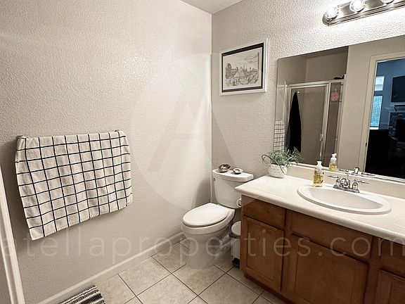 3rd image of 5033 W Wren Ave
