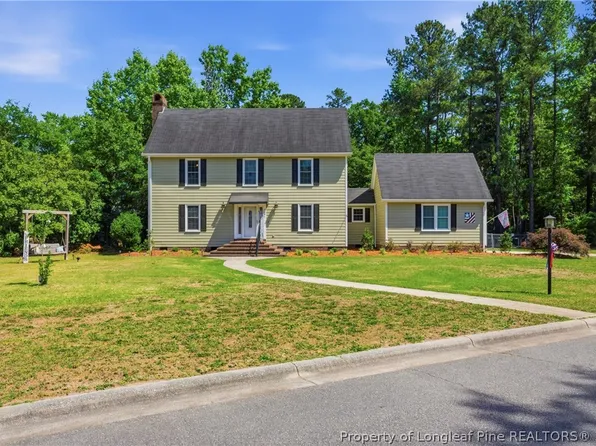 3891 Berkley Ln, Lumberton, NC 28360