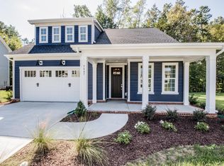 585 Oak Tree Rd, Mooresville, NC 28117