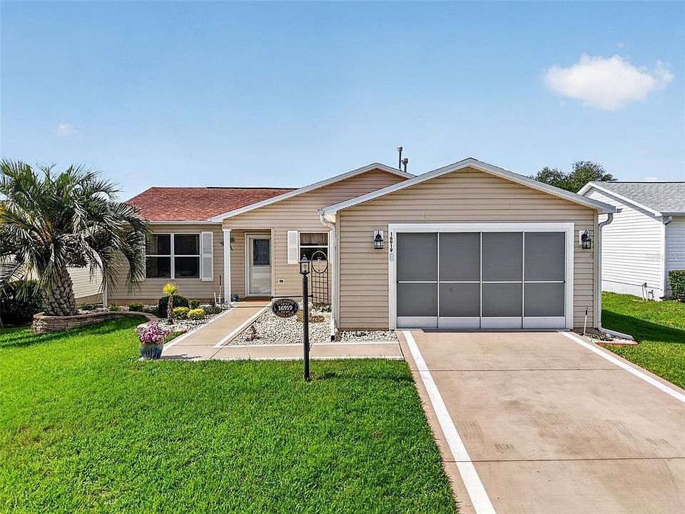 1st image of 16919 SE 96TH CHAPELWOOD CIRCLE