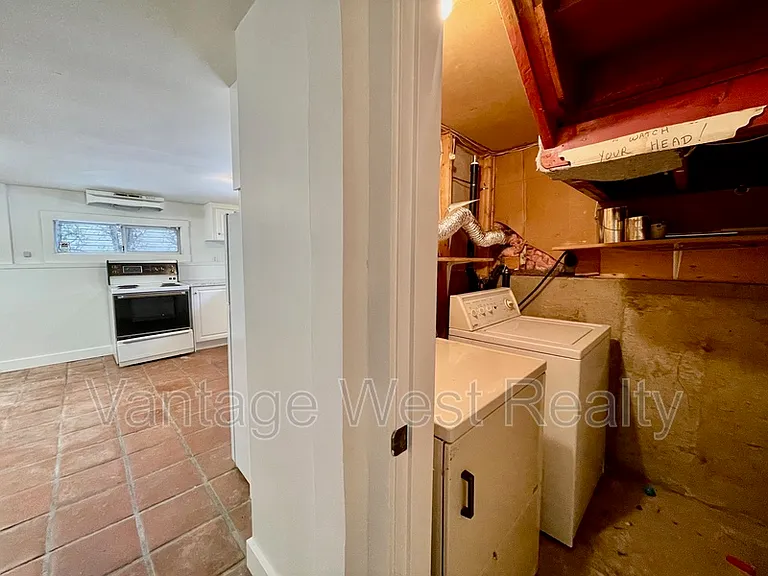 1230B Ethel St — Photo 13