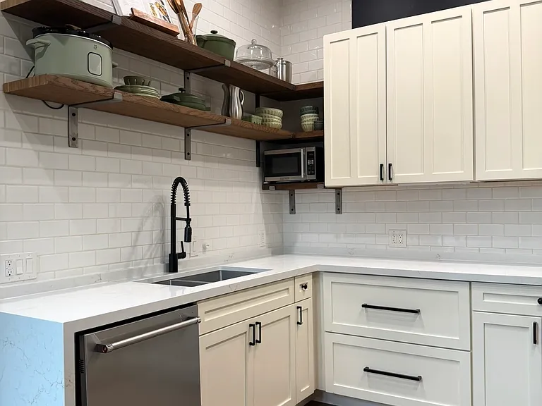 1623 Rosewood Ave — Photo 19