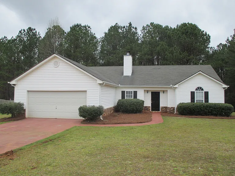 60 Macadamia Ct — Photo 3