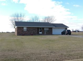 1291 Klenc Rd, Springdale, AR 72762