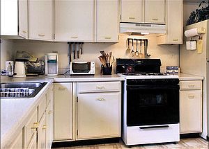 5th image of 7 Westgate Dr