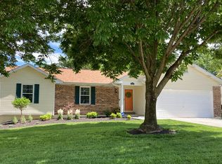 201 Fieldhurst Ct, Saint Charles, MO