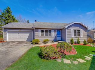 7214 E Valley Ridge Dr, Madison, WI 53719