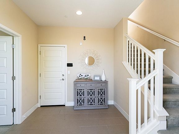 4th image of 2840 Saratoga Dr #1A