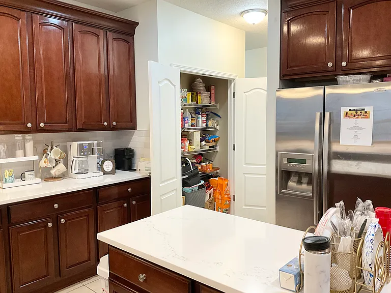 9461 Forest Crown Dr — Photo 8