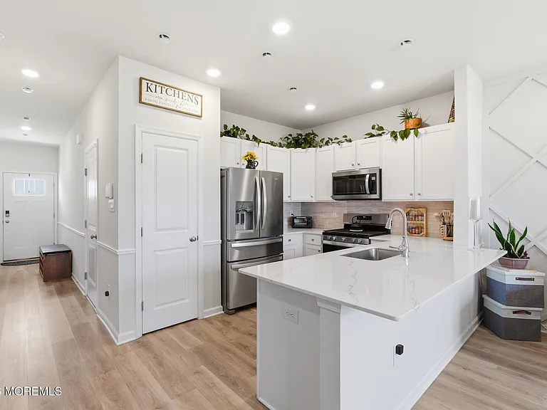 53 Elliot Ln — Photo 6